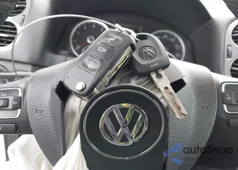 2015 Volkswagen Tiguan Sel from USA, damaged, VIN WVGAV7AX6FW511983